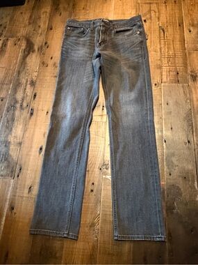 Express Men’s Slim Straight Jeans in Washed Gray 30 x 32